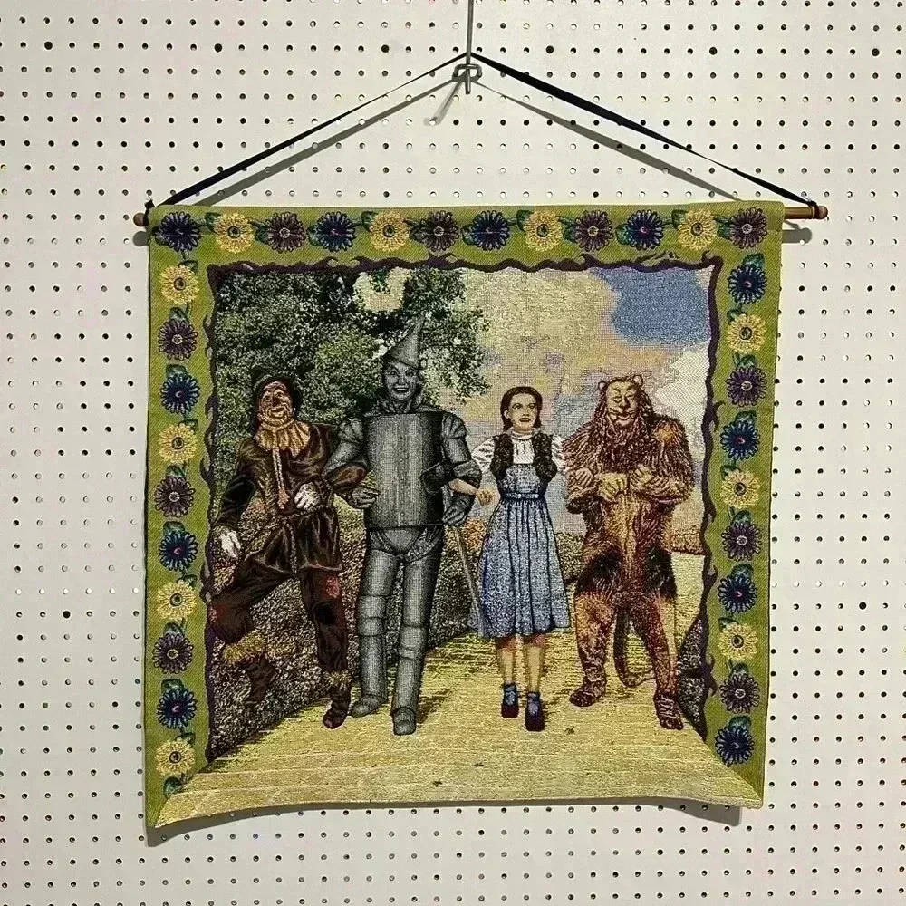 Vintage Wizard Of Oz Woven Tapestry Wall Decor Sz 27”x27”